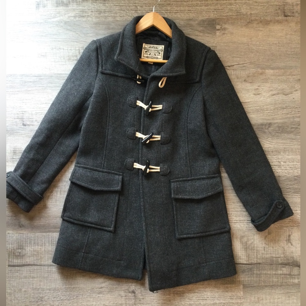 Original authentic vintage Banana Republic SF Wool peacoat